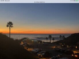 135 S Sierra Ave in Solana Beach, CA - Building Photo