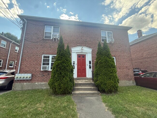 20 Brock St, Unit 2 in Boston, MA - Building Photo - Building Photo