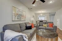 5036 Glenmont Dr photo'