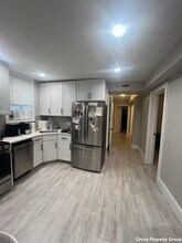 15 Washburn St, Unit 1 in Boston, MA - Building Photo - Building Photo