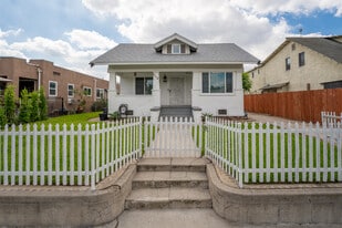 1118 W 47th St, Unit Full House in Los Angeles, CA - Building Photo