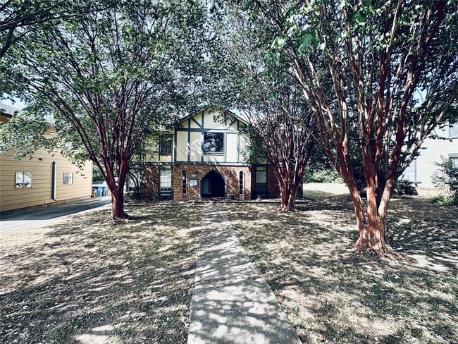 property at 3436 Willowrun Dr