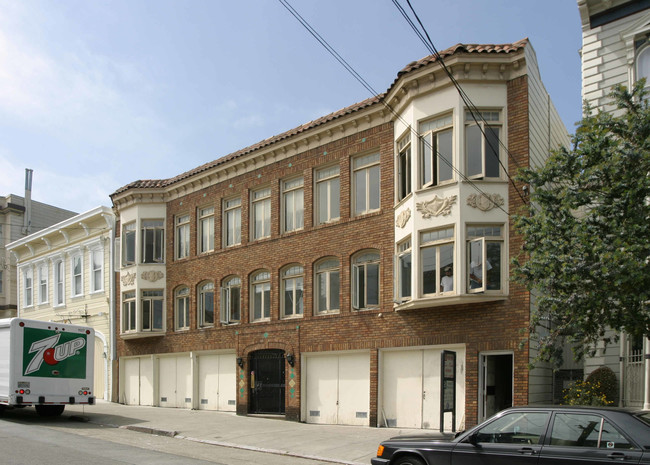 3025 Steiner St in San Francisco, CA - Building Photo - Building Photo