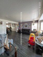1231 Tierney Cir in Sandy, UT - Building Photo - Building Photo