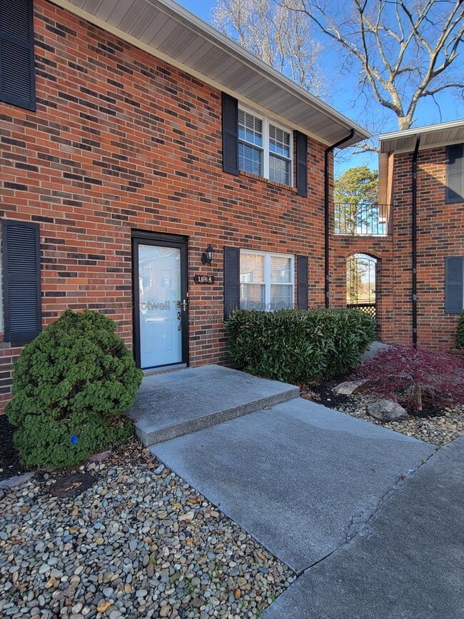 property at 1664 Louisville Rd