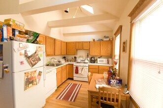 2239 N Clybourn Ave in Chicago, IL - Building Photo - Building Photo
