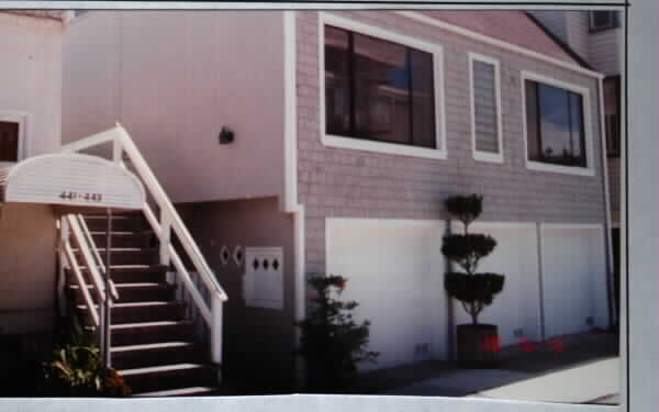 445 Roosevelt Way in San Francisco, CA - Building Photo