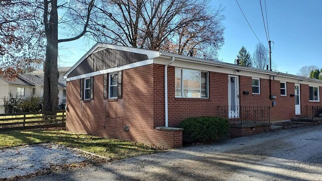 218 Randel Ave in Akron, OH - Building Photo - Building Photo