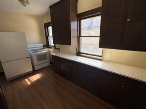 1620 Carney Ave in Rockford, IL - Building Photo - Building Photo