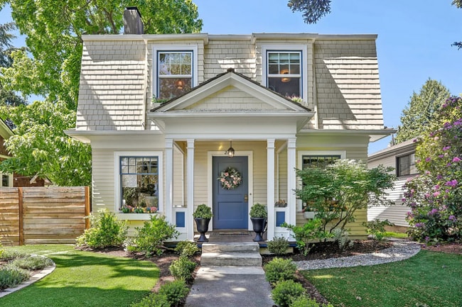 property at 2631 46th Ave SW