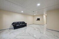 6482 Alisa Ln photo'