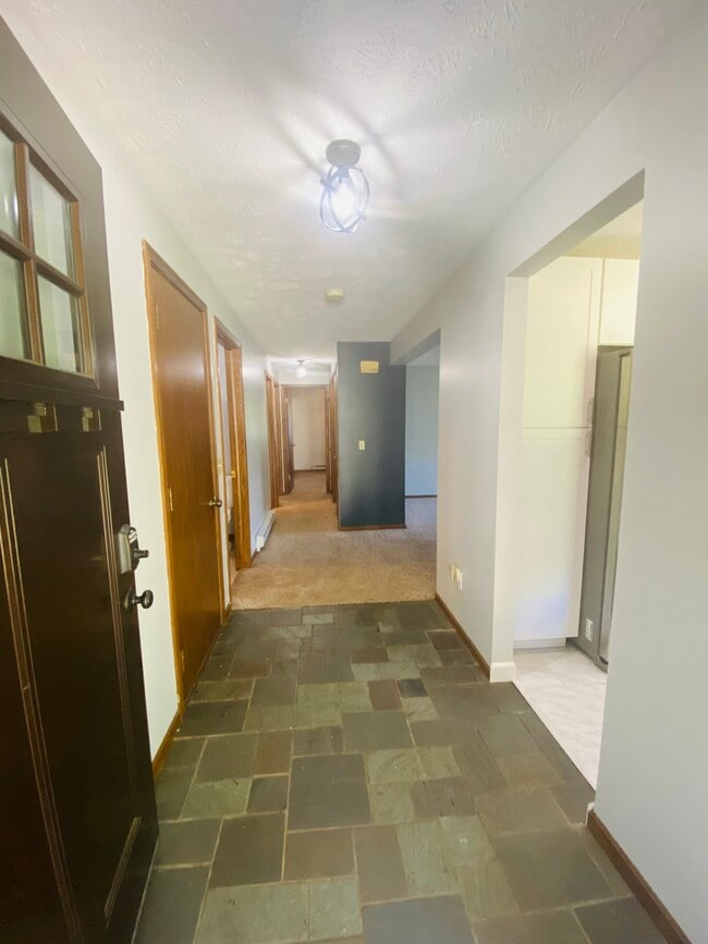 5253 Frank Ave NW, Unit 5253 in North Canton, OH - Building Photo - Building Photo