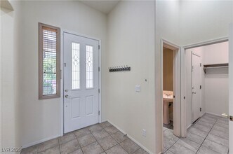 10504 Narra Pl in Las Vegas, NV - Building Photo - Building Photo