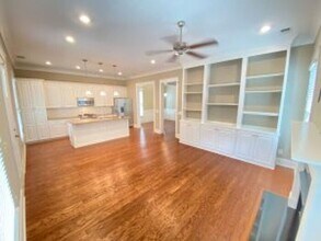 303 Newport Hill Ln in Lexington, SC - Building Photo - Building Photo