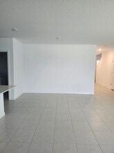 2291 Blue Grosbeak Pl in Wimauma, FL - Building Photo - Building Photo