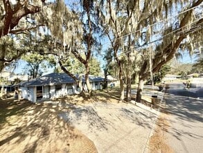 1339 Eagleview Dr in Brandon, FL - Building Photo - Building Photo