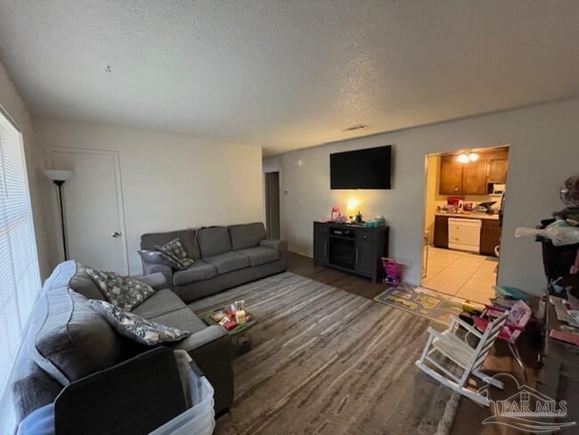 4965 Yacht Harbor Dr in Pensacola, FL - Building Photo - Building Photo