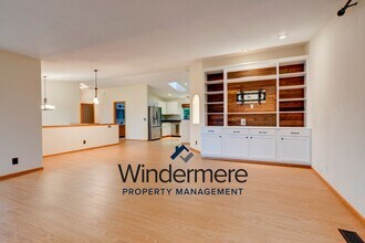 1281 Polnell Shores Dr in Oak Harbor, WA - Building Photo - Building Photo