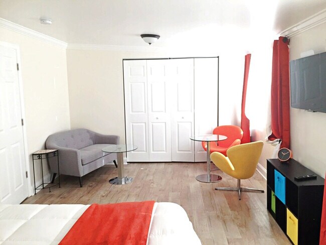 3405 Newton St in Mount Rainier, MD - Building Photo - Building Photo