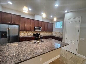 8075 Schelling St in Orlando, FL - Building Photo - Building Photo