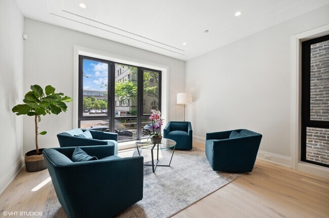 2236 N Kenmore Ave in Chicago, IL - Building Photo - Building Photo