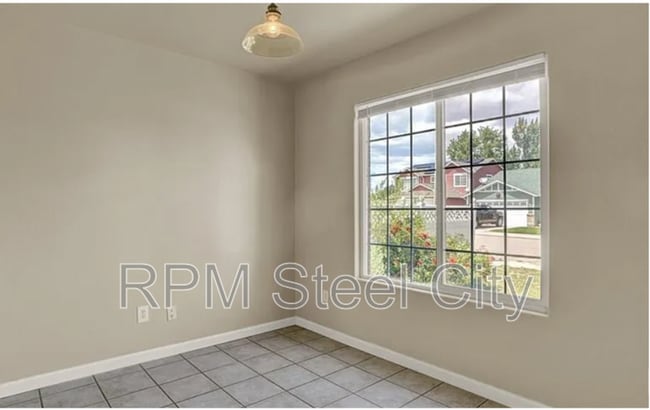 2004 Mirror Ct in Pueblo, CO - Building Photo - Building Photo