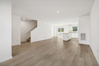 1102 Old Evergreen Dr in Durham, NC - Building Photo - Building Photo