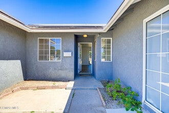 1236 Elsinor Ave in Ventura, CA - Building Photo - Building Photo