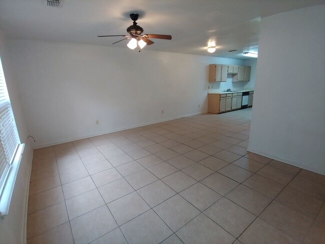 1285 Rumba Ln in Tallahassee, FL - Building Photo - Building Photo