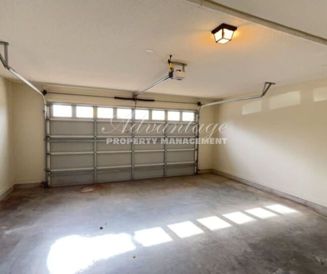 9326 S Fairmont Cir in Collierville, TN - Building Photo - Building Photo