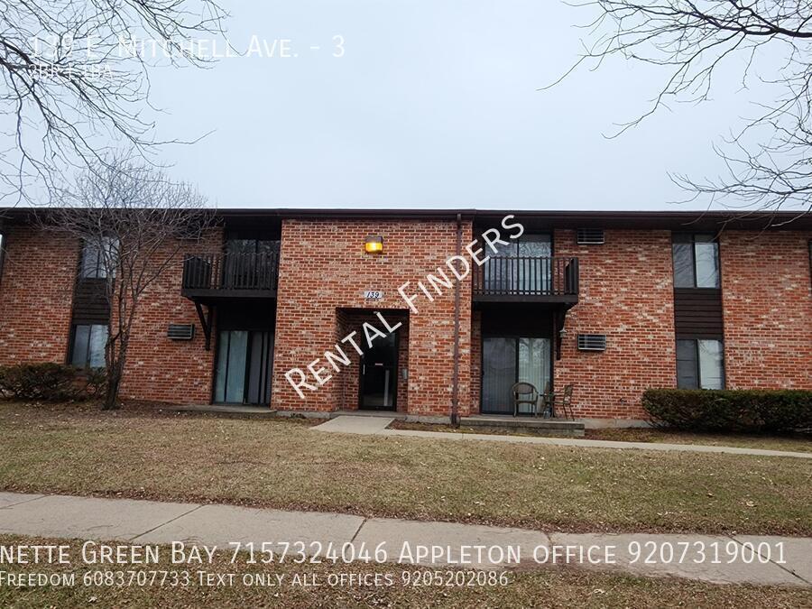 139 E Mitchell Ave in Appleton, WI - Building Photo