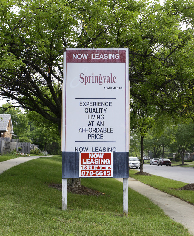 Springvale Apartments in Grove City, OH - Foto de edificio - Building Photo