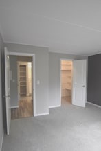 15 E Maple St in Lombard, IL - Building Photo - Building Photo