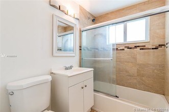 1101 Euclid Ave-Unit -6 in Miami Beach, FL - Building Photo - Building Photo