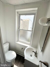 2531 Emerald St photo'