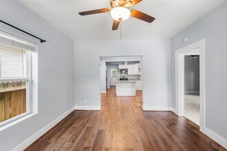 3108 Indiana St in Baytown, TX - Building Photo - Building Photo