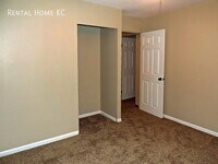 9301 W 100th Terrace photo'