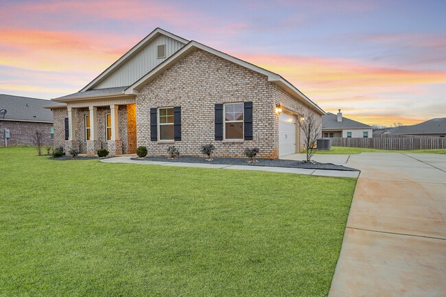 300 Dinner Tree Sq in Huntsville, AL - Building Photo - Building Photo