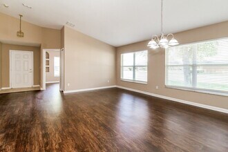 3048 Merlot Way in Clermont, FL - Building Photo - Building Photo