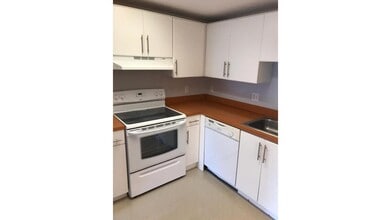 3410 Coral Wy in Miami, FL - Building Photo - Building Photo