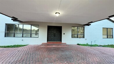16220 SW 173rd Ave in Miami, FL - Building Photo - Building Photo