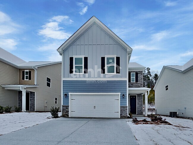 property at 633 Smt Vw Ln