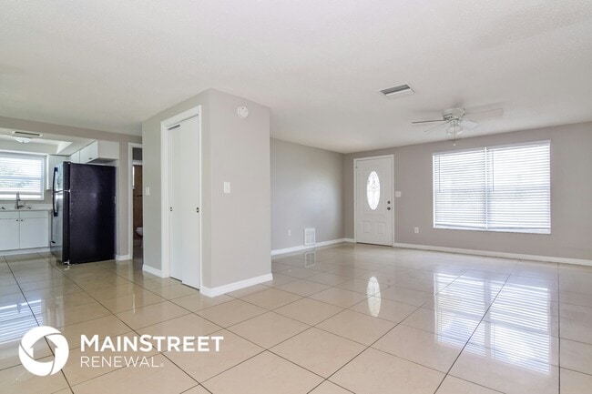 7421 Congress St in New Port Richey, FL - Building Photo - Building Photo