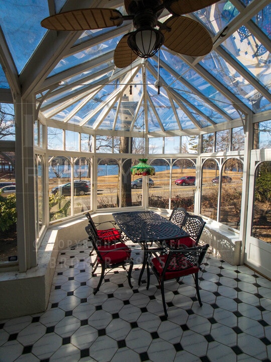 61 Pond St in Boston, MA - Foto de edificio