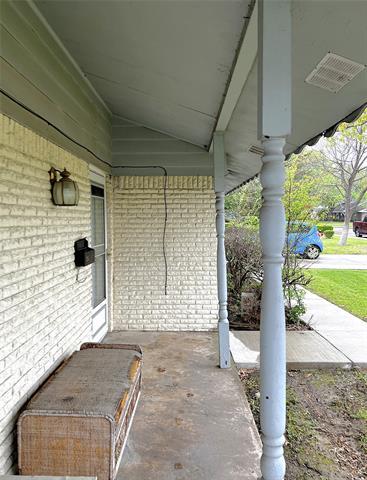 725 Danish Dr in Grand Prairie, TX - Building Photo - Building Photo