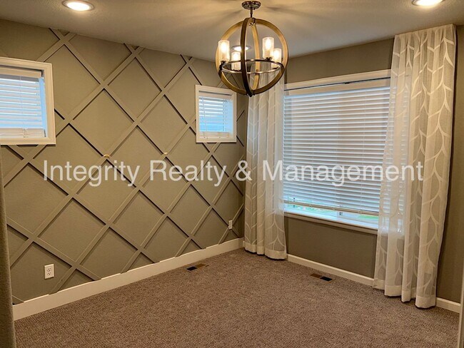 1612 Castle Creek Cir in Castle Rock, CO - Building Photo - Building Photo