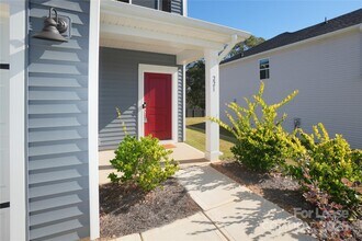 221 Arden Dr in Shelby, NC - Building Photo - Building Photo
