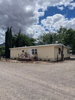 3094 Grand Canyon Rd in Littlefield, AZ - Building Photo