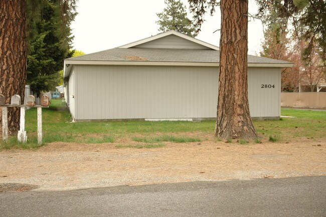 2804 N Howard St in Coeur d'Alene, ID - Building Photo - Building Photo