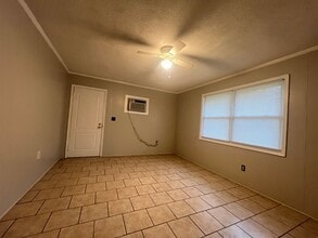 4816-B S New Hope Rd in Belmont, NC - Building Photo - Building Photo